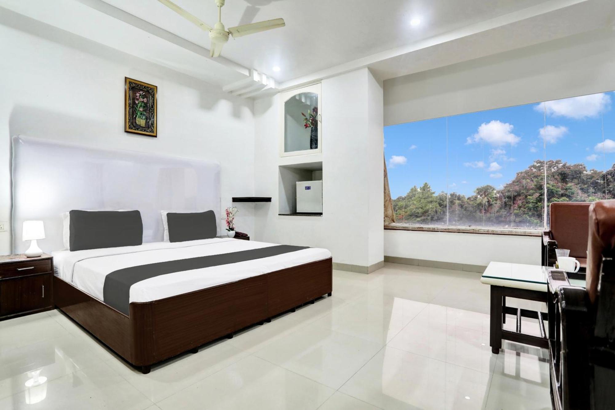 Hotel Townhouse Eluru Exterior foto
